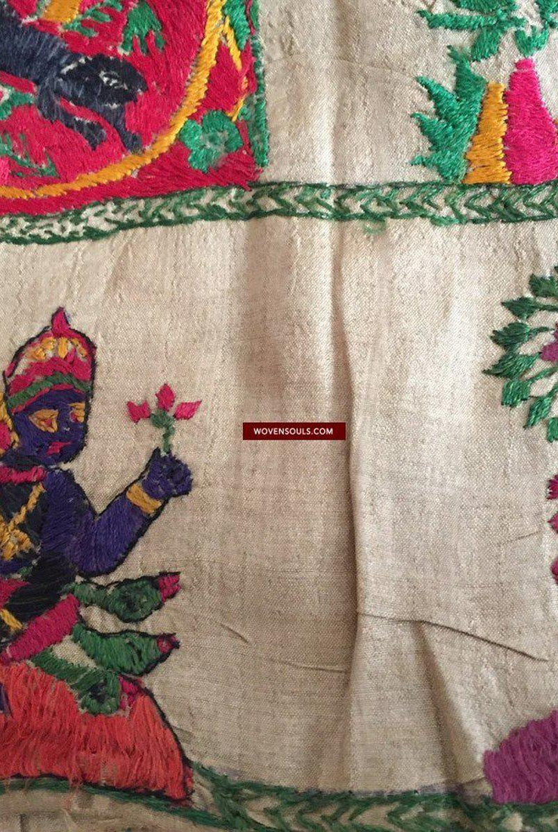 850 seltene Namawali Vrindavani Assam Vastra – Seide mit doppelseitiger Stickerei –WOVENSOULS-Antike-Vintage-Textilien-Kunst-Dekor