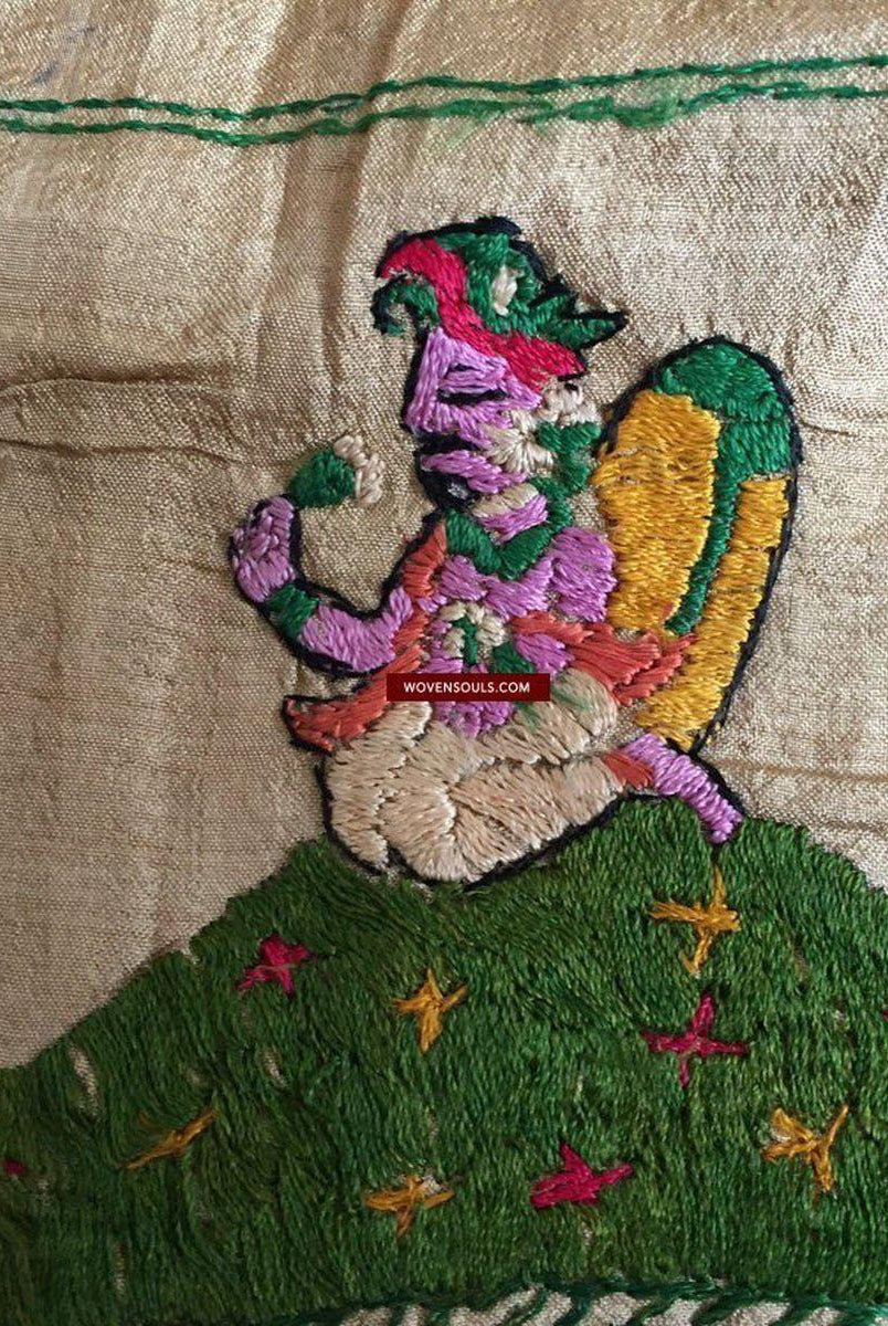 850 seltene Namawali Vrindavani Assam Vastra – Seide mit doppelseitiger Stickerei –WOVENSOULS-Antike-Vintage-Textilien-Kunst-Dekor
