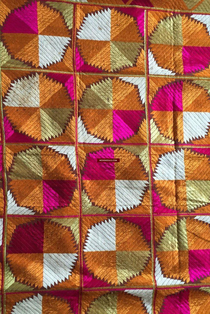 854 VERKAUFT Bagh Phulkari Textil mit Charkha- oder Gobi-Motiv-WOVENSOULS-Antike-Vintage-Textilien-Kunst-Dekor