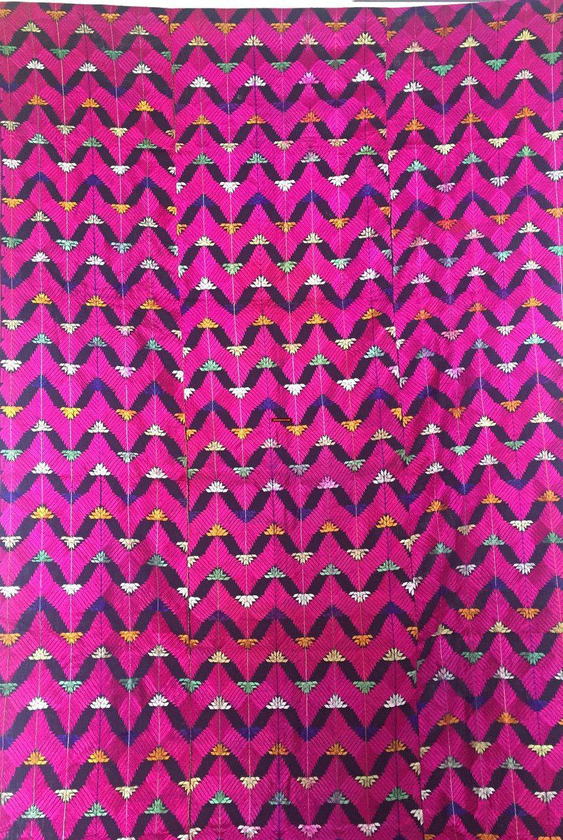 915 VERKAUFT Schwarze Basis Pink Lehariya Phulkari-WOVENSOULS-Antike-Vintage-Textilien-Kunst-Dekor