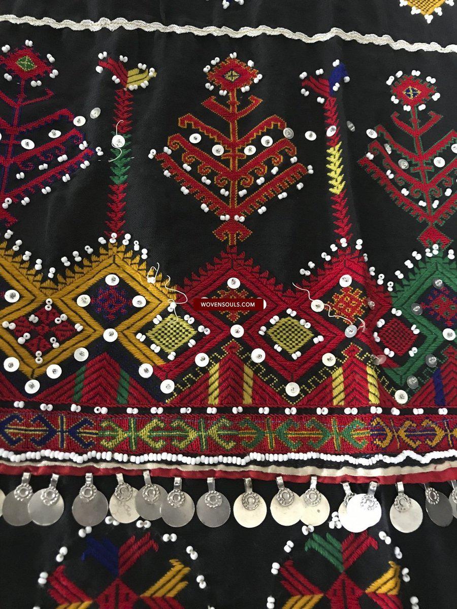 917 VINTAGE KOHISTAN BLACK SHAWL TEXTILE-WOVENSOULS-Antique-Vintage-Textiles-Art-Decor