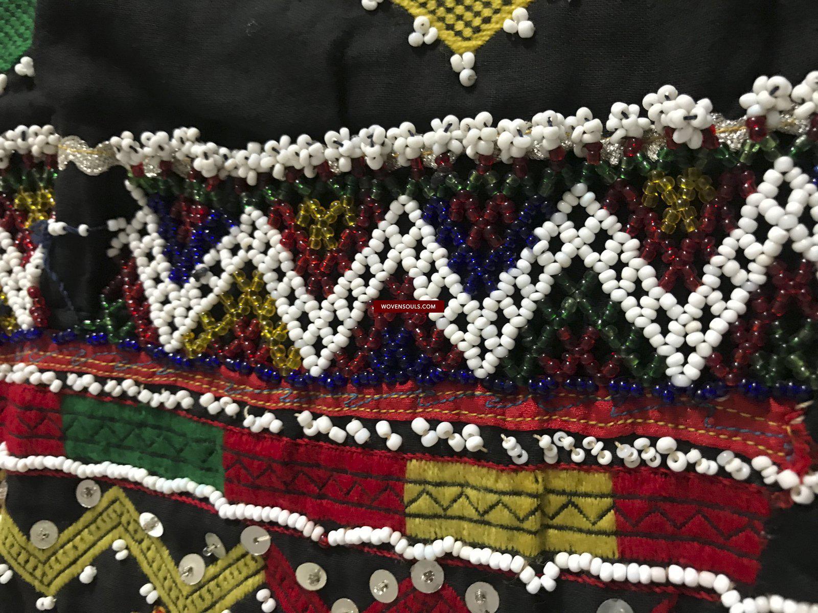 917 VINTAGE KOHISTAN BLACK SHAWL TEXTILE-WOVENSOULS-Antique-Vintage-Textiles-Art-Decor