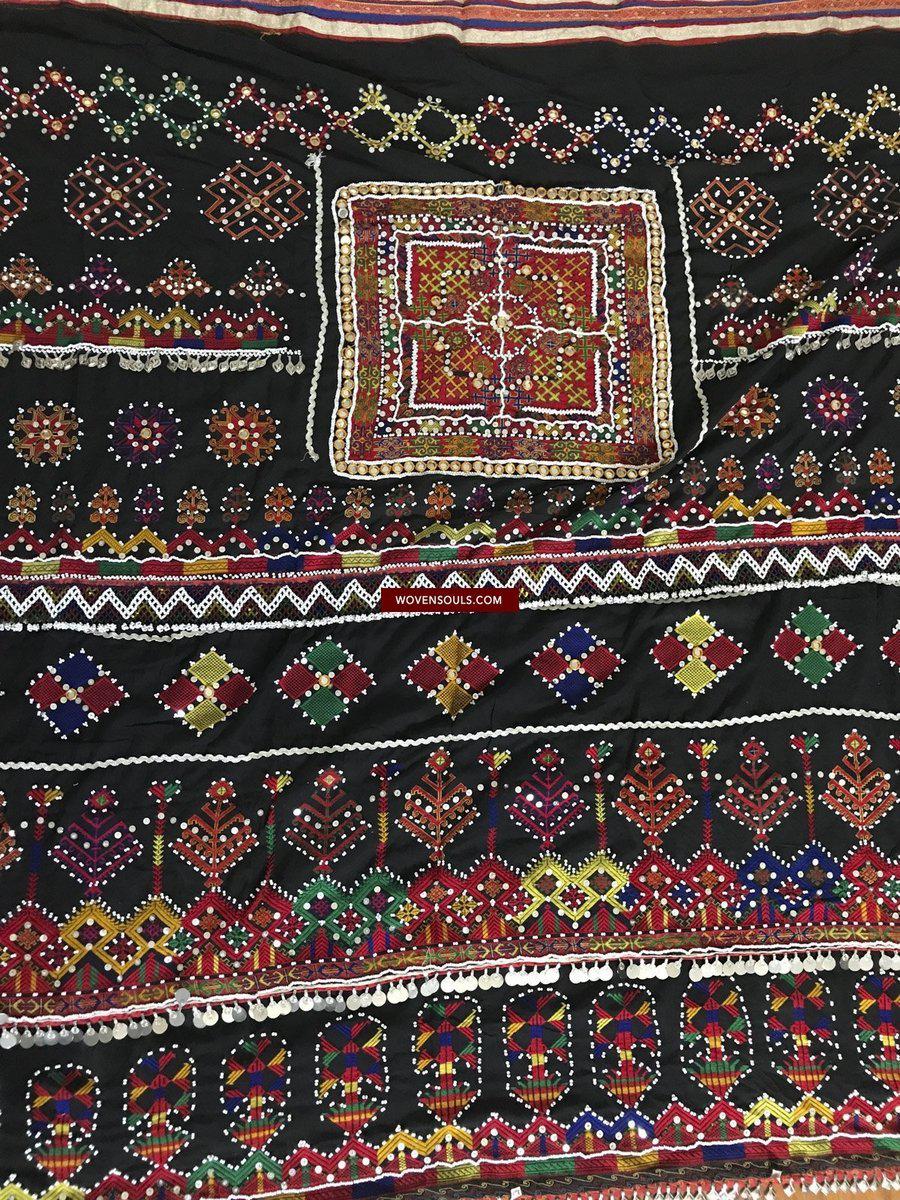 917 VINTAGE KOHISTAN BLACK SHAWL TEXTILE-WOVENSOULS-Antique-Vintage-Textiles-Art-Decor
