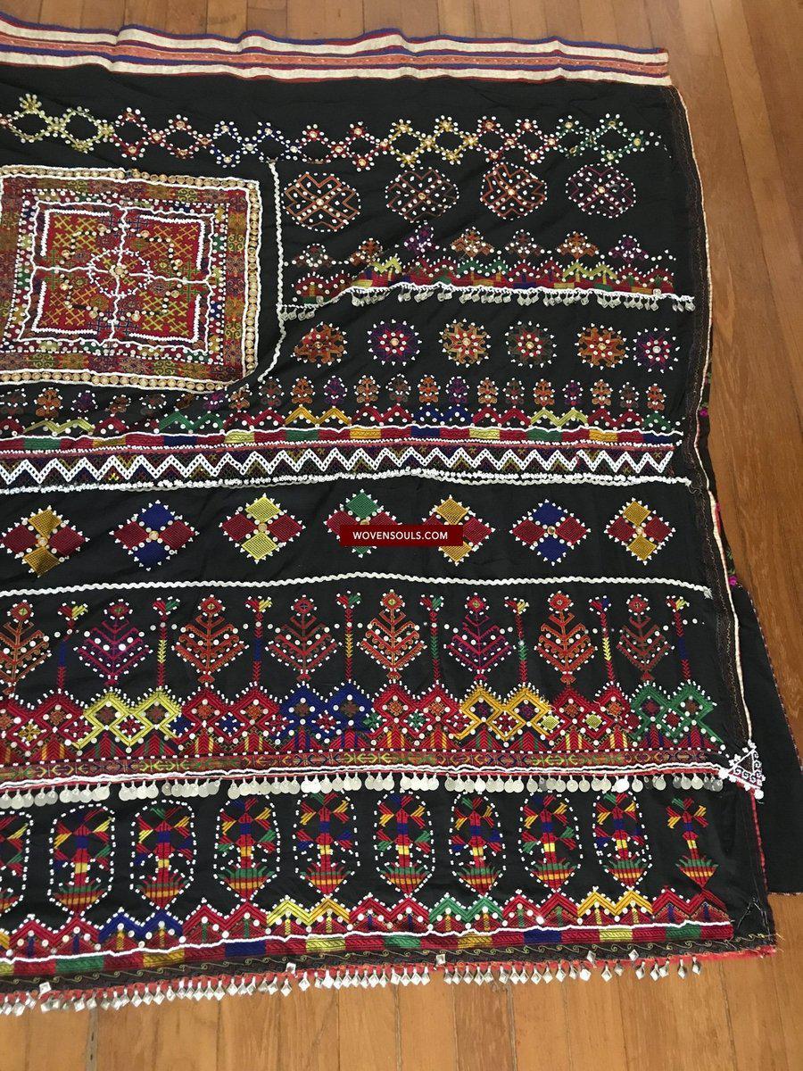 917 VINTAGE KOHISTAN BLACK SHAWL TEXTILE-WOVENSOULS-Antique-Vintage-Textiles-Art-Decor