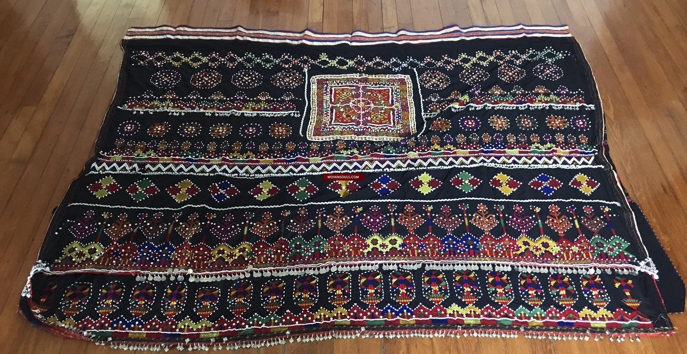 917 VINTAGE KOHISTAN BLACK SHAWL TEXTILE-WOVENSOULS-Antique-Vintage-Textiles-Art-Decor