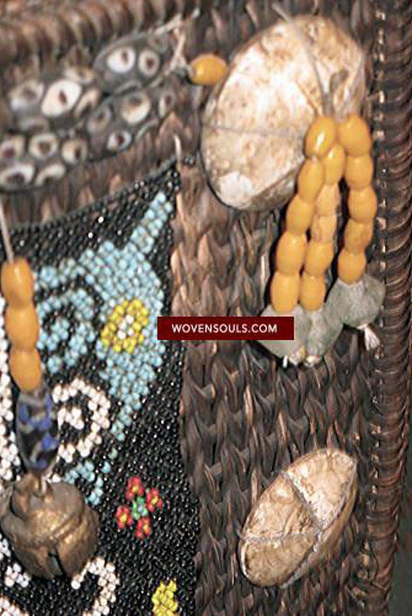 925 Old Borneo Baby Carrier Kalimantan-WOVENSOULS-Antique-Vintage-Textiles-Art-Decor
