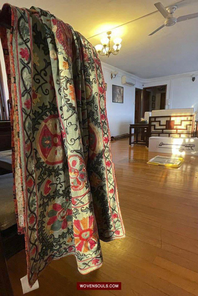 Idée déco - Suzani-WOVENSOULS-Antique-Vintage-Textiles-Art-Décor