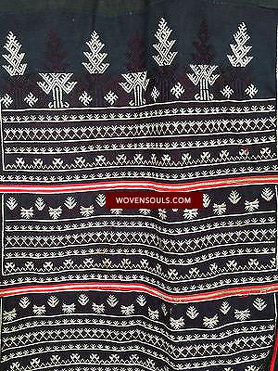 121 Yao Tunic 2 - Hilltribe Tunic Robe Jacket Costume-WOVENSOULS-Antique-Vintage-Textiles-Art-Decor