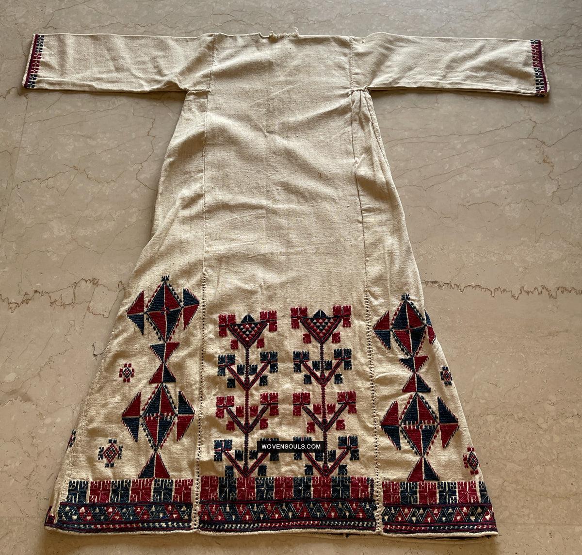 1784 Vintage Anatolian Yuncu Dress with Embroidery - Antique Decor Ethnic Art 