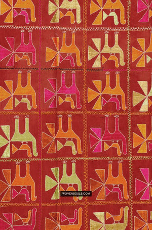 1797 Antique Rare  Phulkari with Bird motif - WOVENSOULS Antique Textiles & Art Gallery