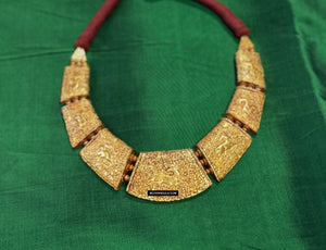 1862 Old Himalayan Tibetan Collier - Motif de cerf