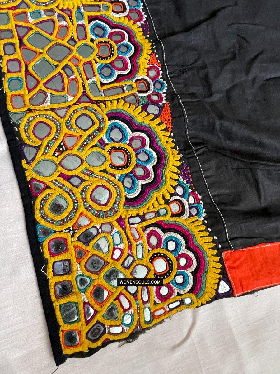 189 Vintage Indian Tribal Mirror Embroidery Cotton Shawl - Antique Decor Ethnic Art 