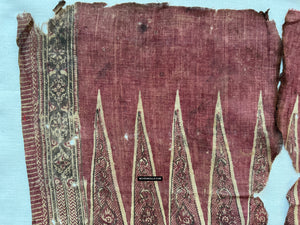 Paire de 1943 - Fragment de Toraja à imprimé textile commercial indien antique