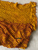 2092 Exquisiter gelber Bandhani-Batikschal aus Gaji-Seide