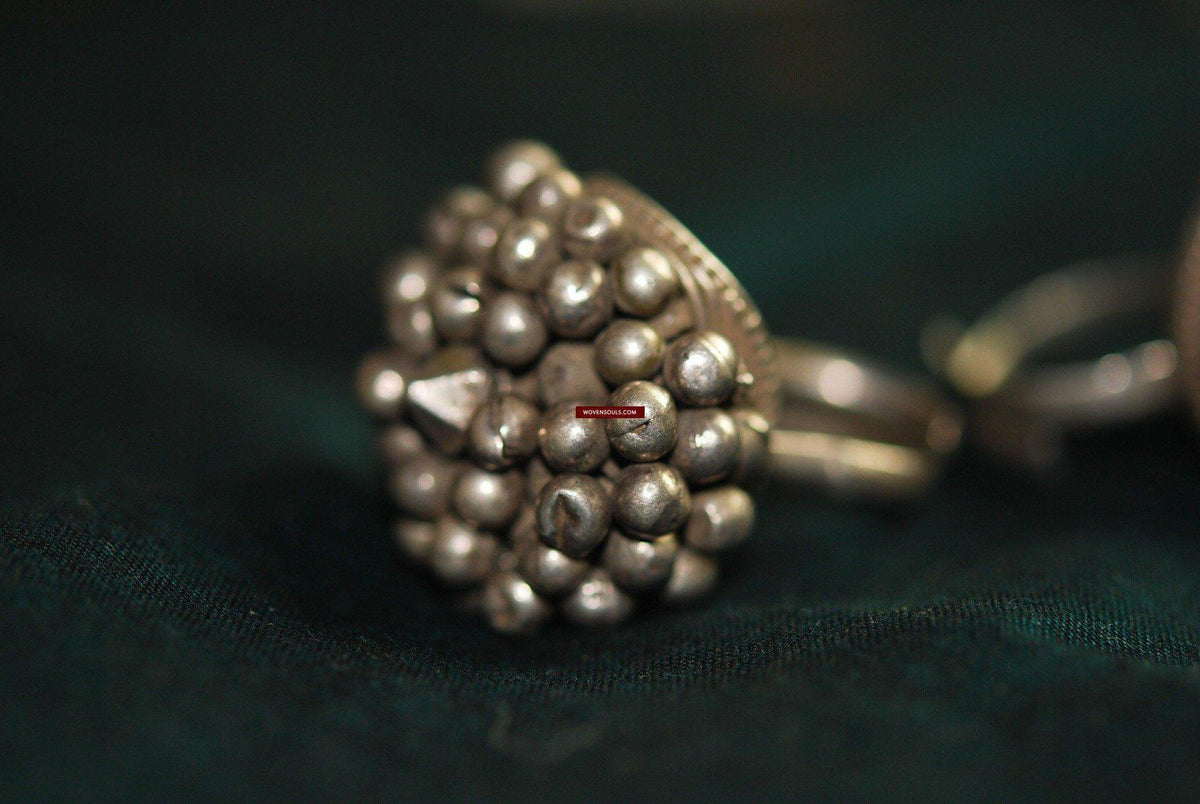 339 Old SIlver Kaandaa Phool Toe Rings - Indian Jewelry - WOVENSOULS ...