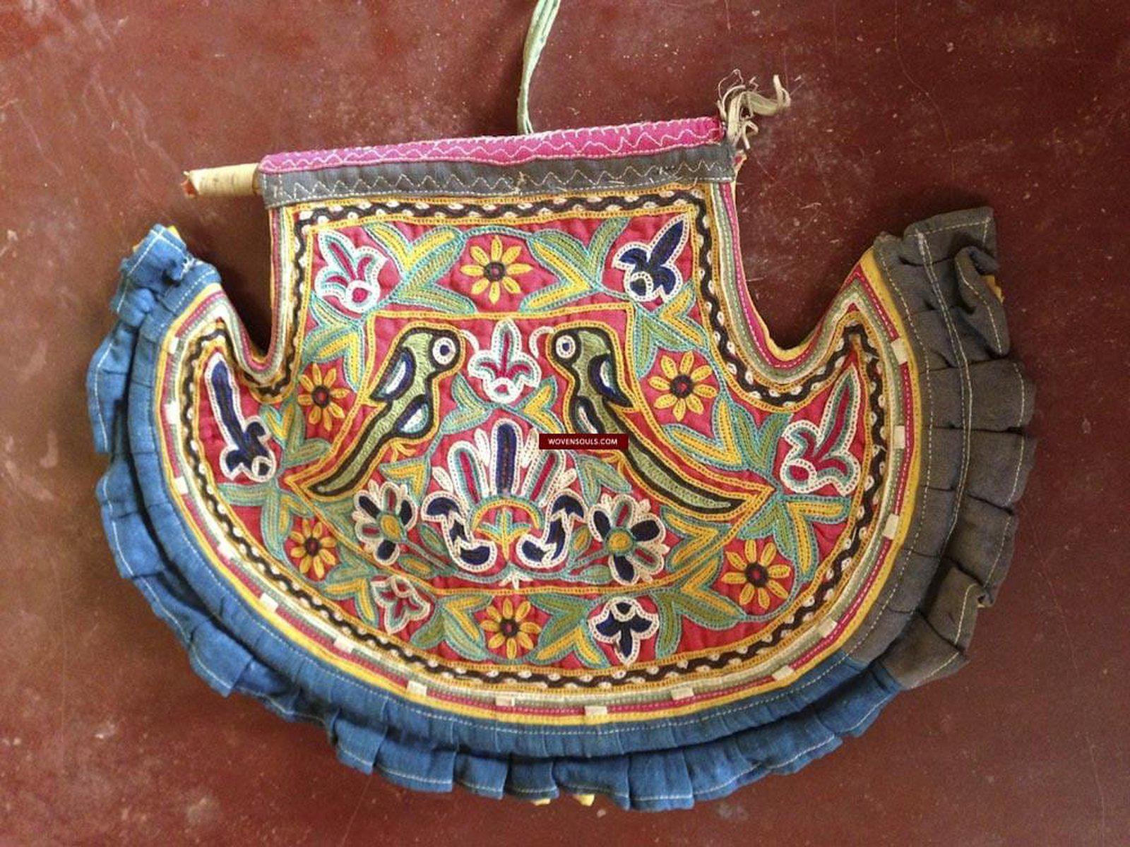 462 Vintage Embroidered Hand Fan from Gujarat-WOVENSOULS-Antique-Vintage-Textiles-Art-Decor