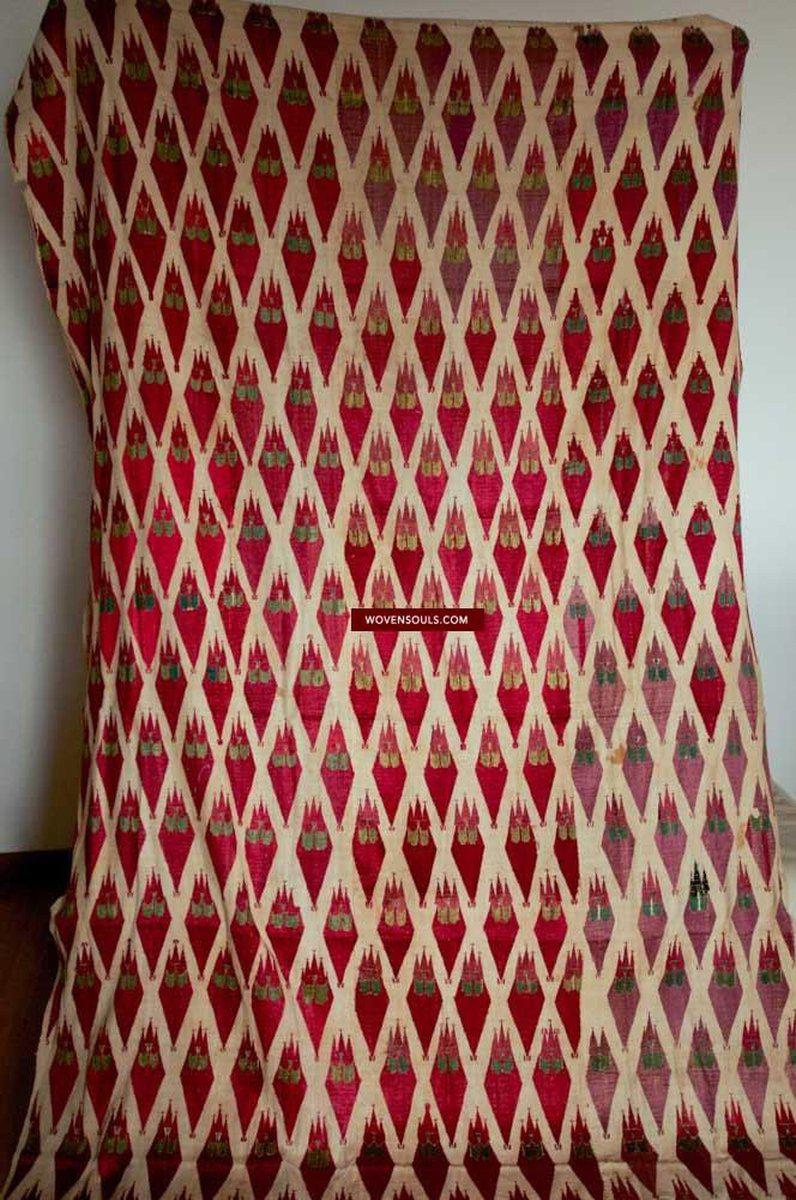 568 Khanjar Thirma Phulkari Bagh Silk Embroidery Textile art-WOVENSOULS-Antique-Vintage-Textiles-Art-Decor