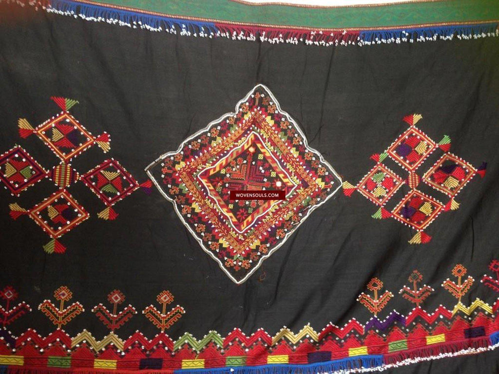 590 Semi Antique Abbasi Kohistan Wedding Shawl Textile WOVENSOULS Antique  Textiles  Art Gallery