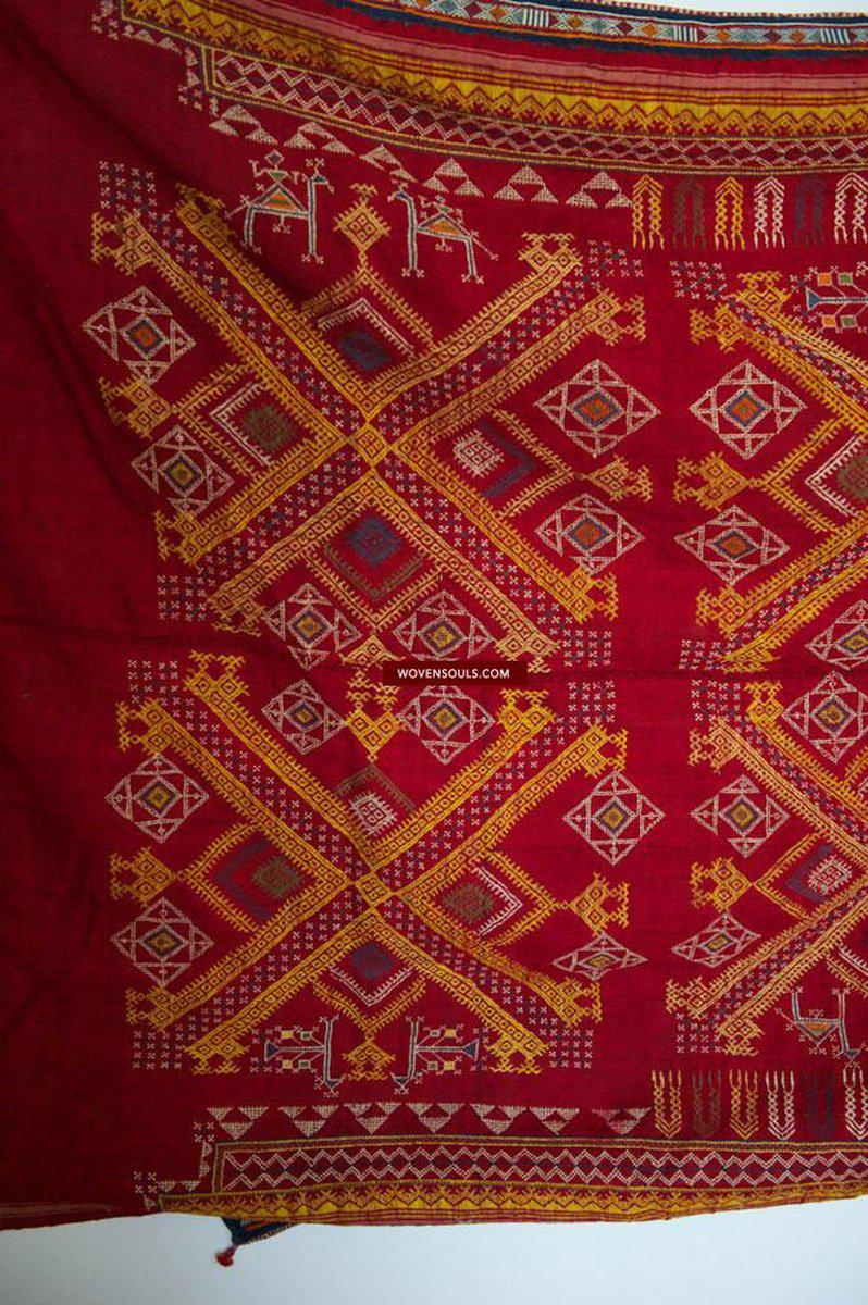 617 Old Wool Shekhawati Bishnoi Wedding Shawl Indian Textile Rajasthan-WOVENSOULS-Antique-Vintage-Textiles-Art-Decor