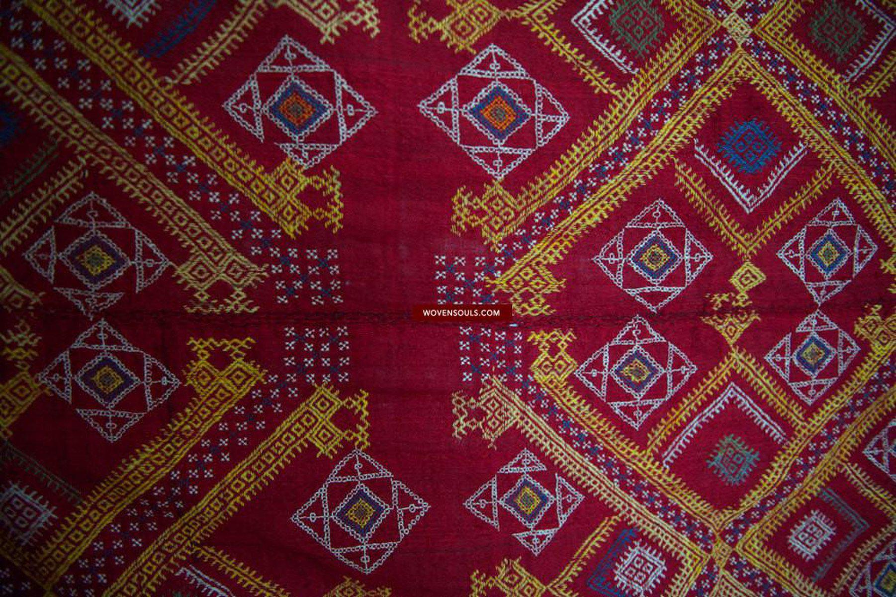 617 Old Wool Shekhawati Bishnoi Wedding Shawl Indian Textile Rajasthan-WOVENSOULS-Antique-Vintage-Textiles-Art-Decor