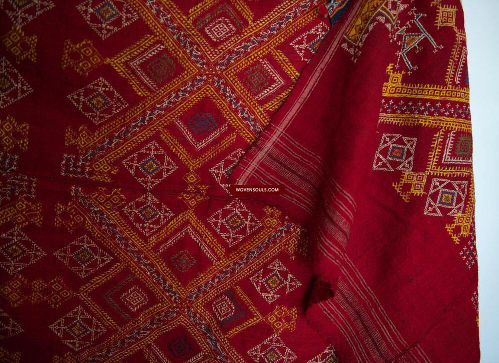 617 Old Wool Shekhawati Bishnoi Wedding Shawl Indian Textile Rajasthan-WOVENSOULS-Antique-Vintage-Textiles-Art-Decor