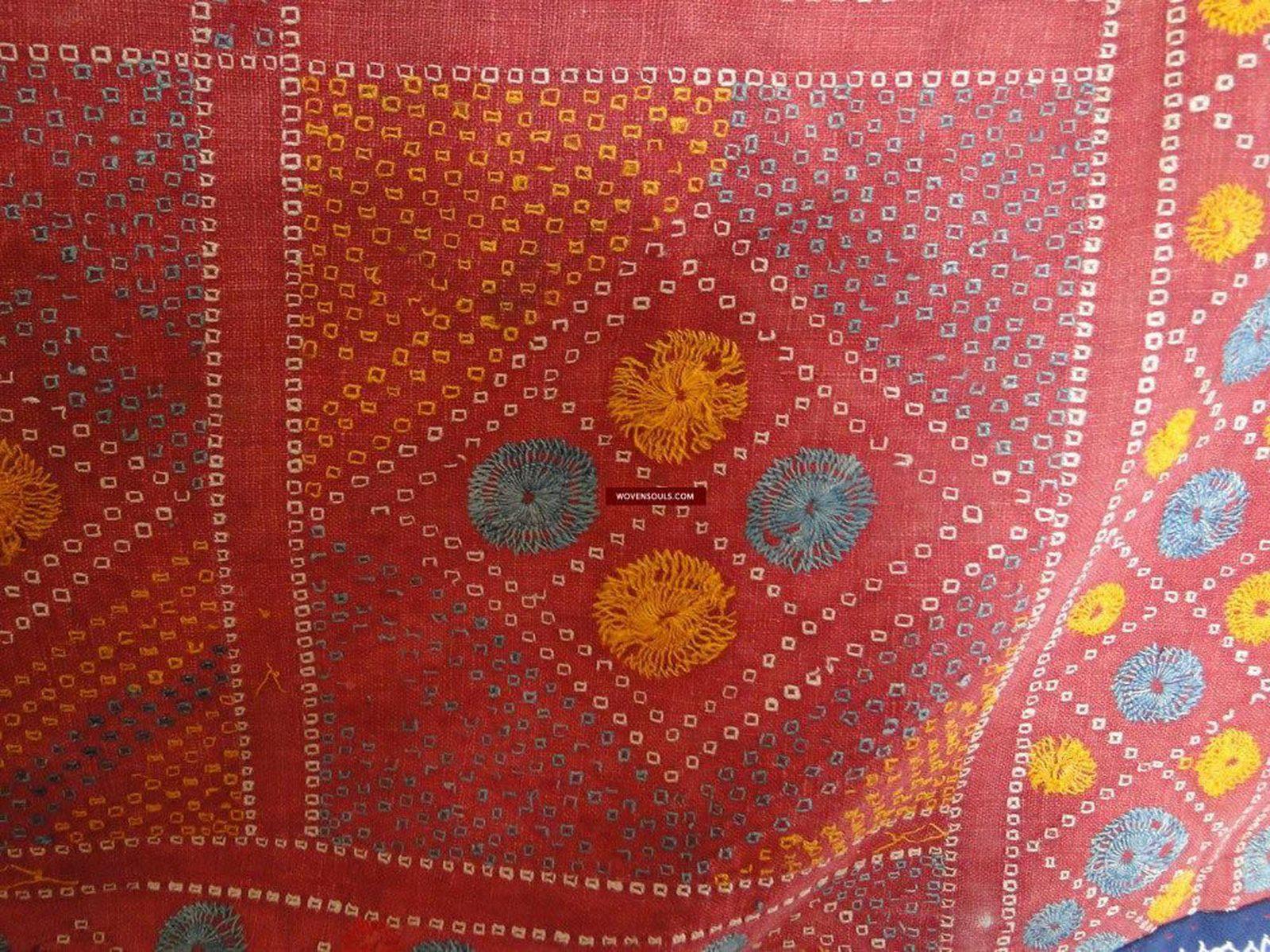 619 Old Cotton Bishnoi Wedding Shawl with Tie-Dye-effect Embroidery-WOVENSOULS-Antique-Vintage-Textiles-Art-Decor