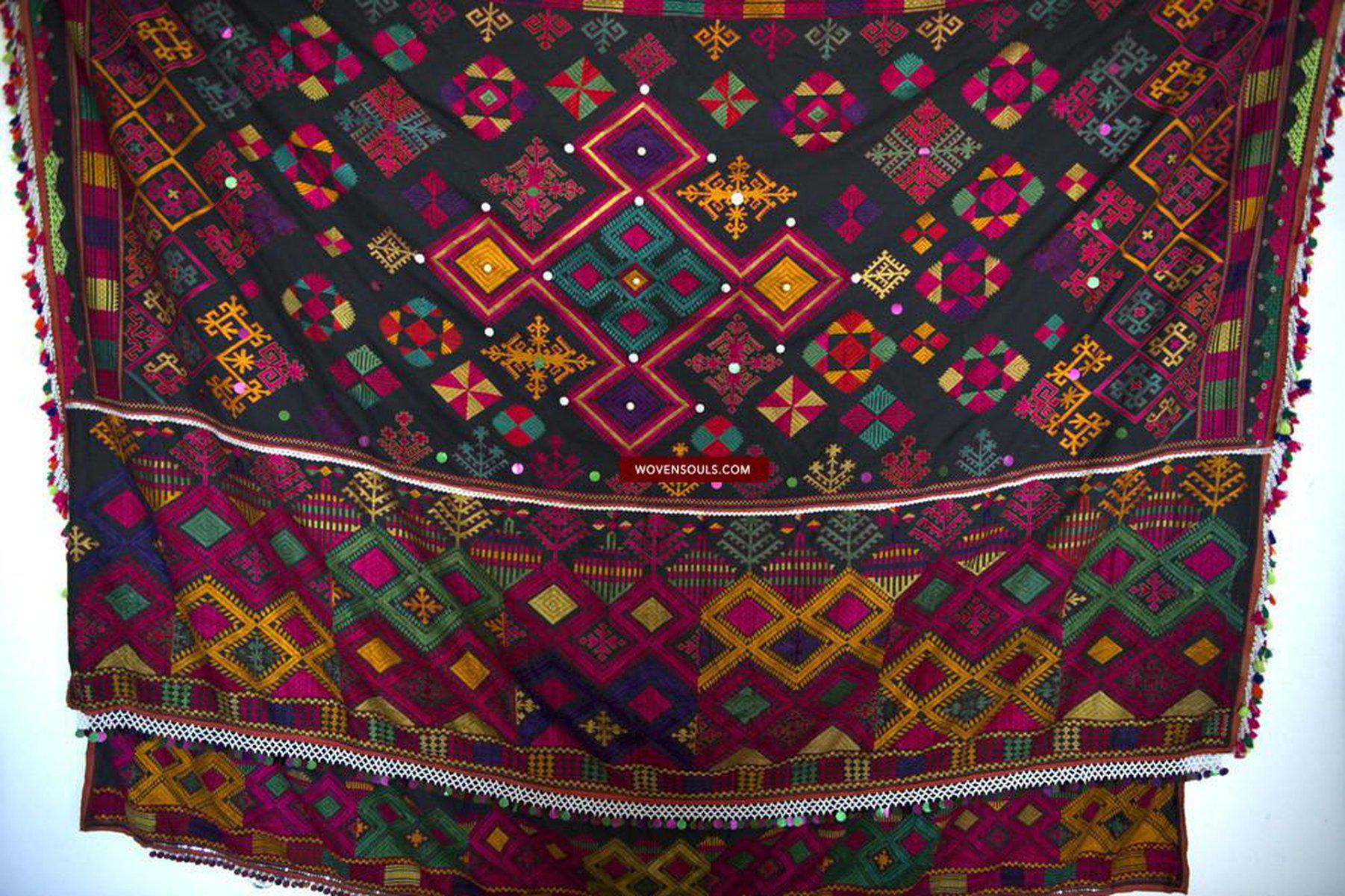 622 Vintage Kohistan Wedding Shawl with Embroidery-WOVENSOULS-Antique-Vintage-Textiles-Art-Decor