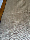 674 Bagh de Chand White Phulkari Arte textil indio Punjab Silk Bordery