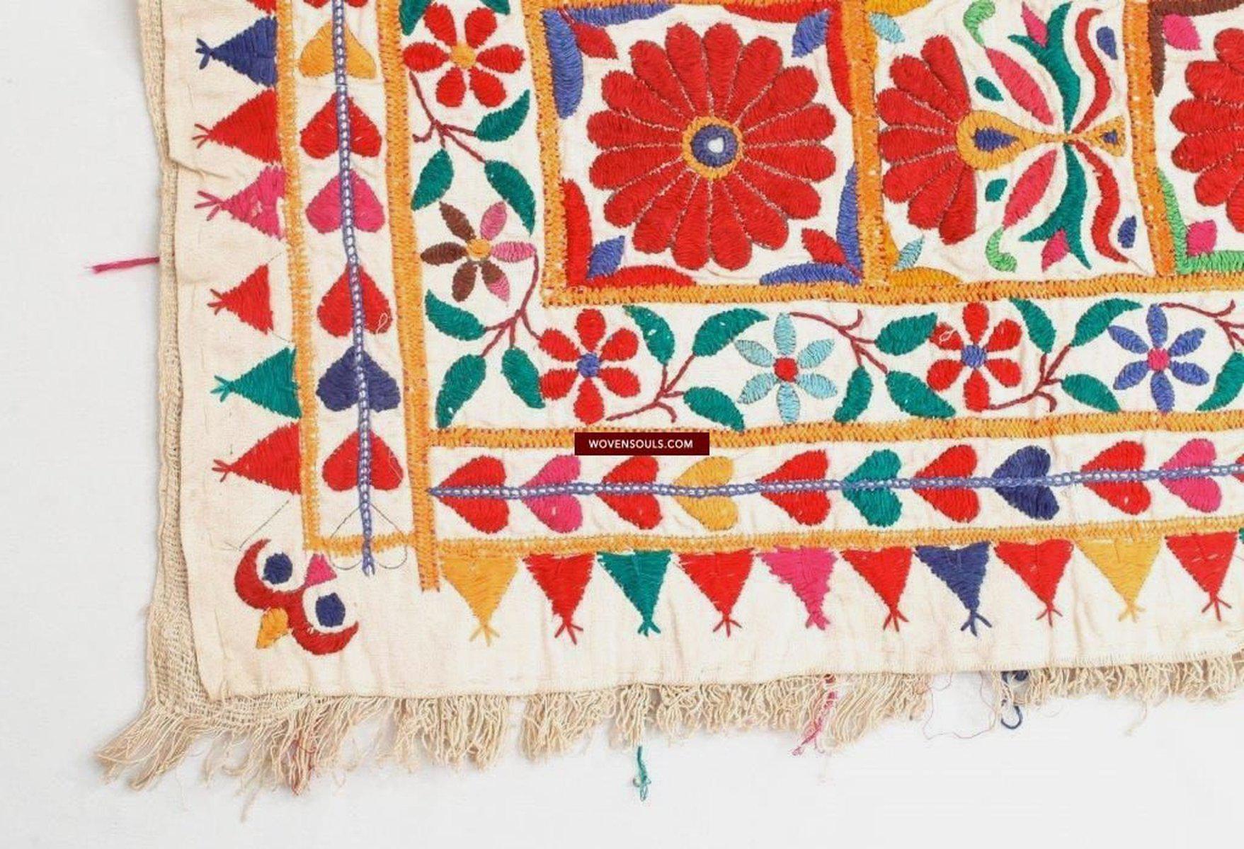 723 VERKAUFT – Vintage Rabari Chakda Chaakla Textilkunst für Wanddekoration-WOVENSOULS-Antike-Vintage-Textilien-Kunst-Dekor