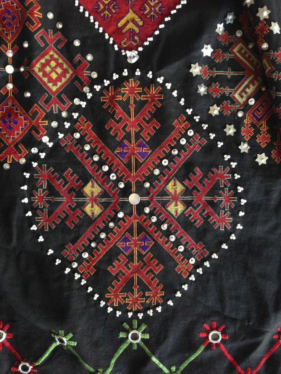 771 SOLD Vintage Kohistan Wedding Shawl with superfine Abbasi Embroidery-WOVENSOULS-Antique-Vintage-Textiles-Art-Decor