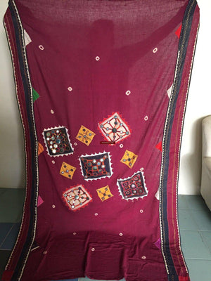 861 Banjara Odhana with Tie Dye Base Cloth-WOVENSOULS-Antique-Vintage-Textiles-Art-Decor