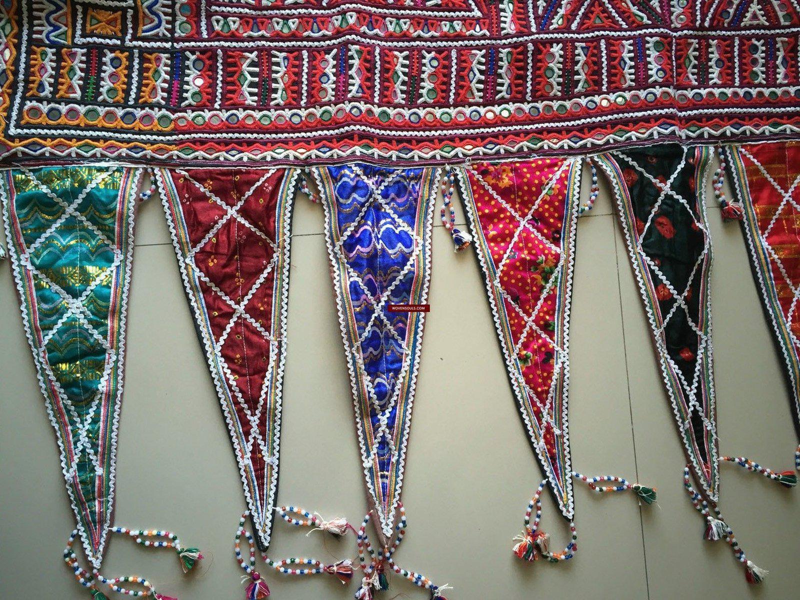 983 Long Vintage Rabari Embroidery Toran Wall Decor Textile from Gujarat-WOVENSOULS-Antique-Vintage-Textiles-Art-Decor