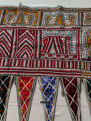983 Long Vintage Rabari Broderie de décoration murale de Toran textile du Gujarat