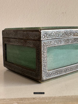 900古いParsi Zoroastrian Heirloom Box with Silver＆Jade？