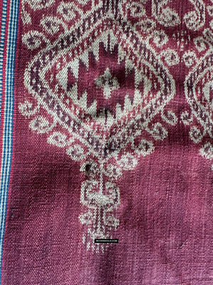 1834 Vendu Antique Iban cérémonial ikat - superbe motif de vigne + anneaux