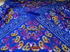 2168 Blauer Bandhani-Batikschal aus Seide
