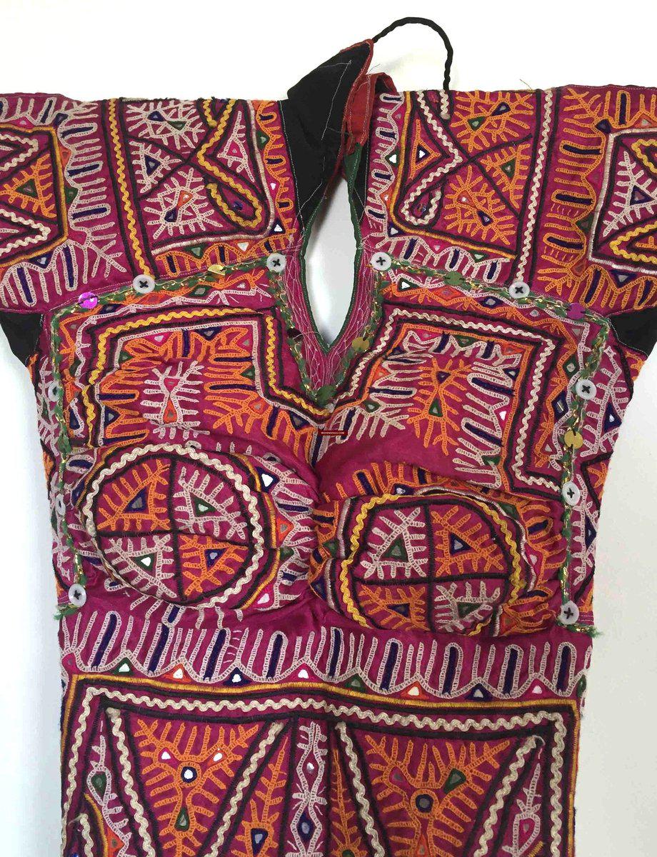 1003 Vintage Tribal Textilkostüm – Bluse aus Gujarat, Indien –WOVENSOULS-Antike-Vintage-Textilien-Kunst-Dekor