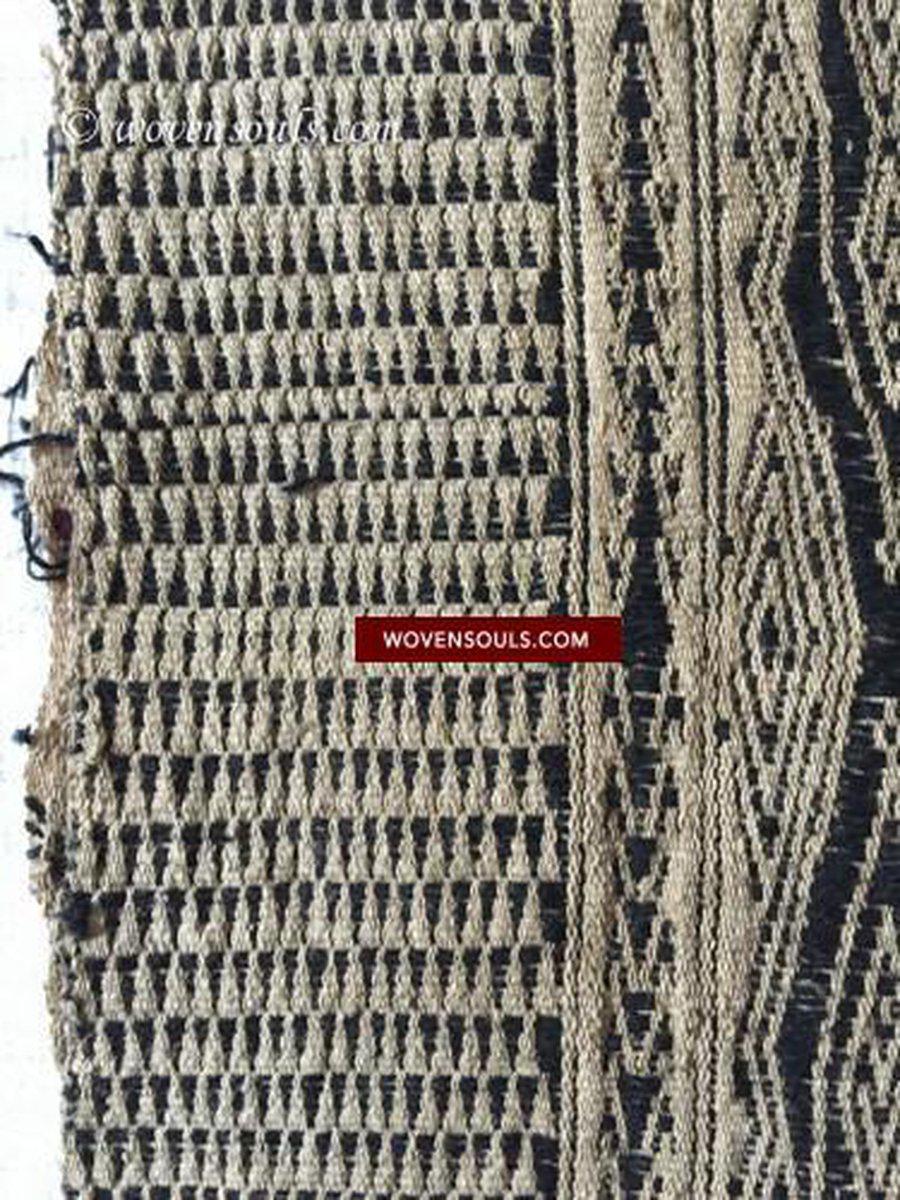 1032 Antique Batak Shaman Head Cloth - Monumental Example of Batak Weaving-WOVENSOULS-Antique-Vintage-Textiles-Art-Decor