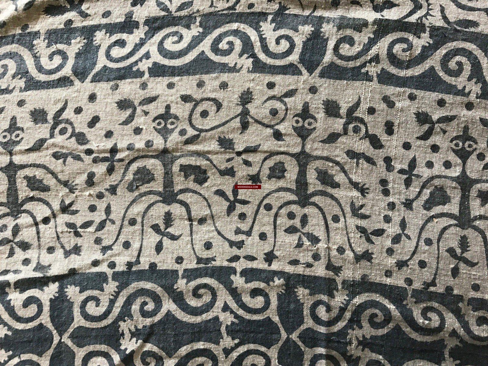 1089 Sold - Antique Sacred Cloth Maa / Mawa Batik Textile Toraja - SOLD-WOVENSOULS-Antique-Vintage-Textiles-Art-Decor