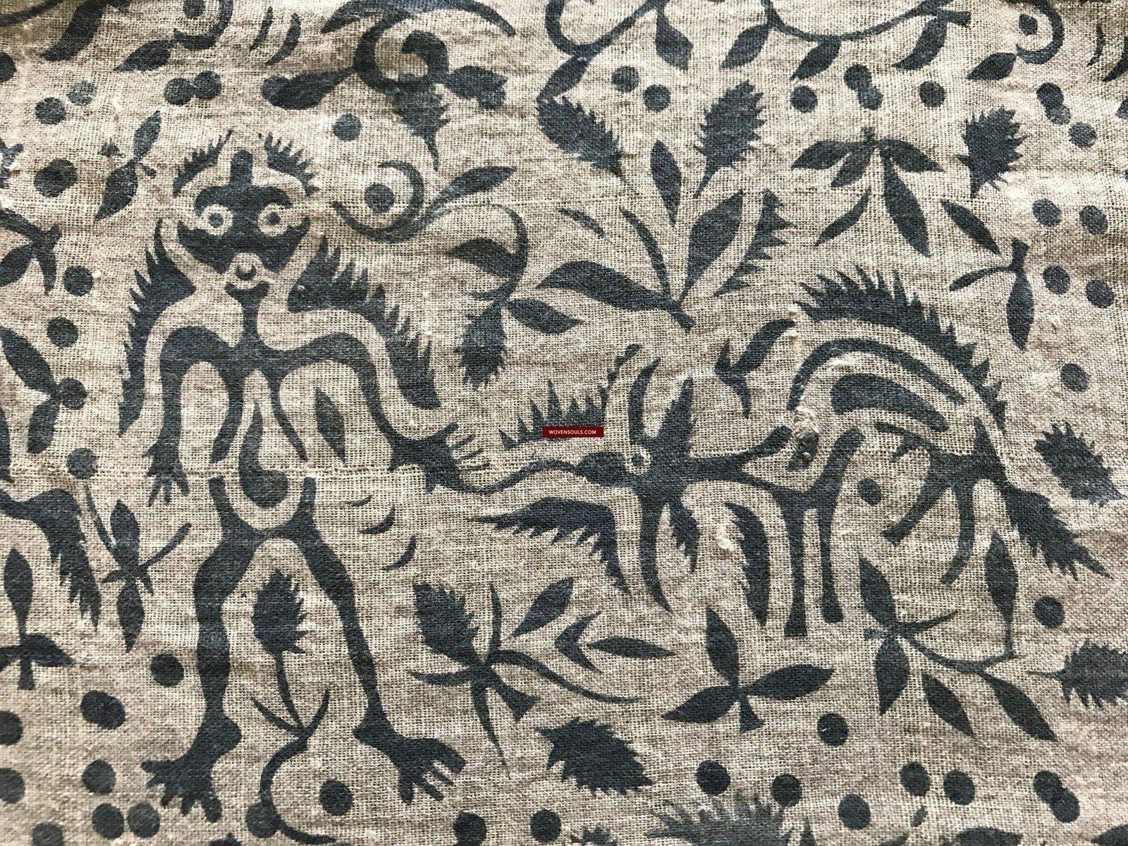 1089 Sold - Antique Sacred Cloth Maa / Mawa Batik Textile Toraja - SOLD-WOVENSOULS-Antique-Vintage-Textiles-Art-Decor