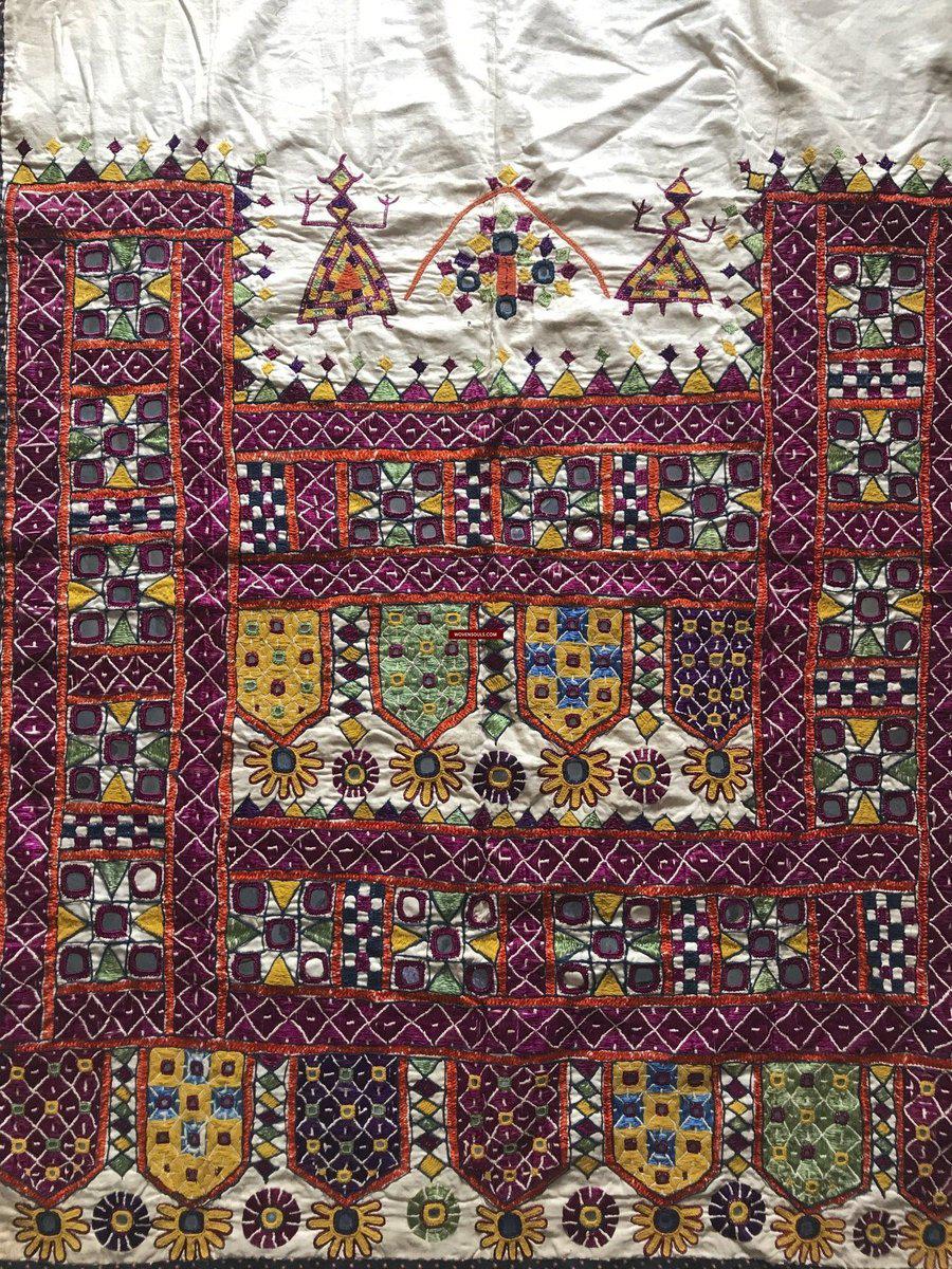 689 Large Sling Bag made of Antique Indian Textile - Antique Art -  WOVENSOULS Antique Textiles & Art Gallery