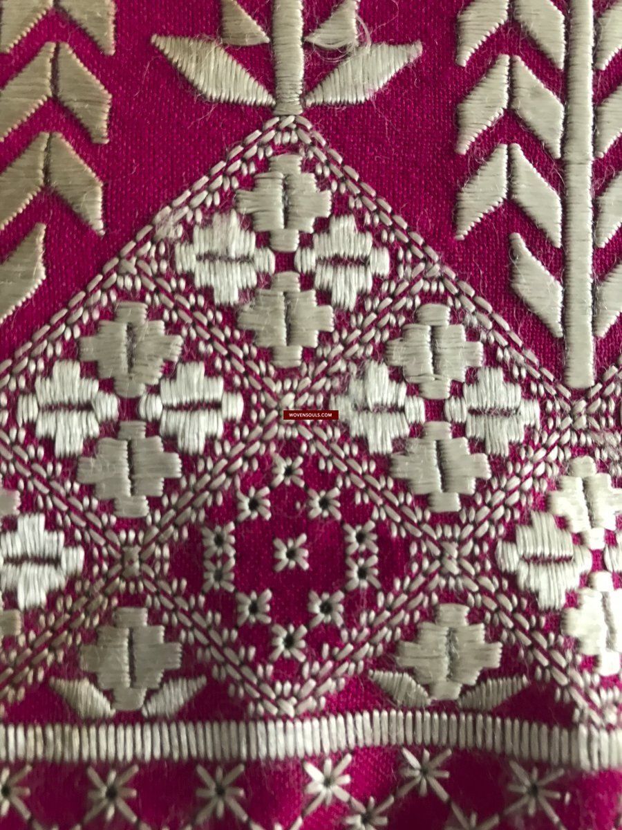 Ricamo palindromo vintage su due lati del 1291 - Tessuto cerimoniale della comunità sciita afghana-WOVENSOULS-Arredamento artistico-tessile-vintage-antico