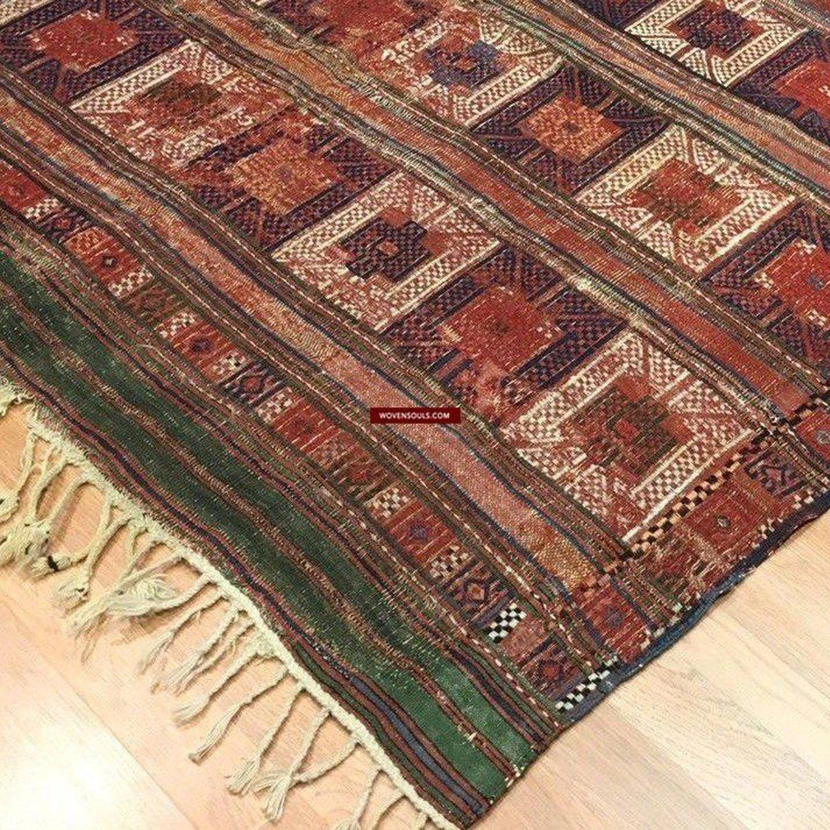1316 Antique Caucasian Verneh Shaddah Rug Fragment - Antique Art ...