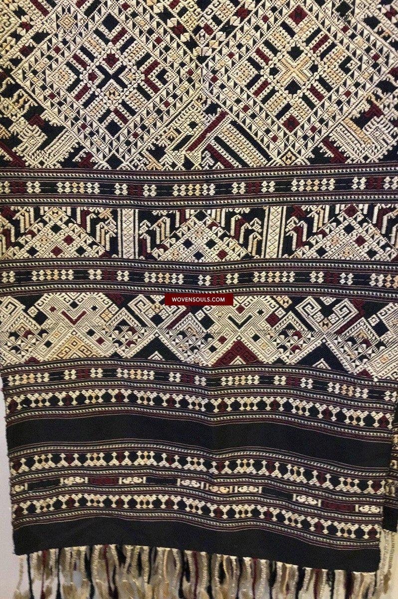 1361 Superb Laotian Silk Shawl - Weaving Textile Art from Laos-WOVENSOULS-Antique-Vintage-Textiles-Art-Decor