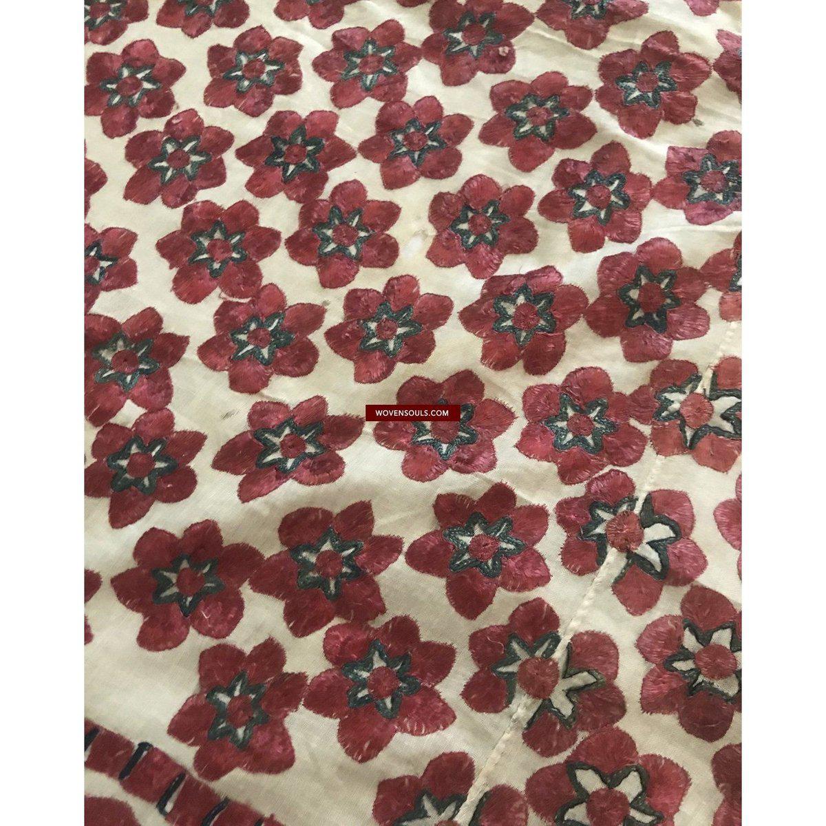 1365 Superb Old Sindh Odhana Abochani Wedding Shawl - Six Petalled Flowers-WOVENSOULS-Antique-Vintage-Textiles-Art-Decor