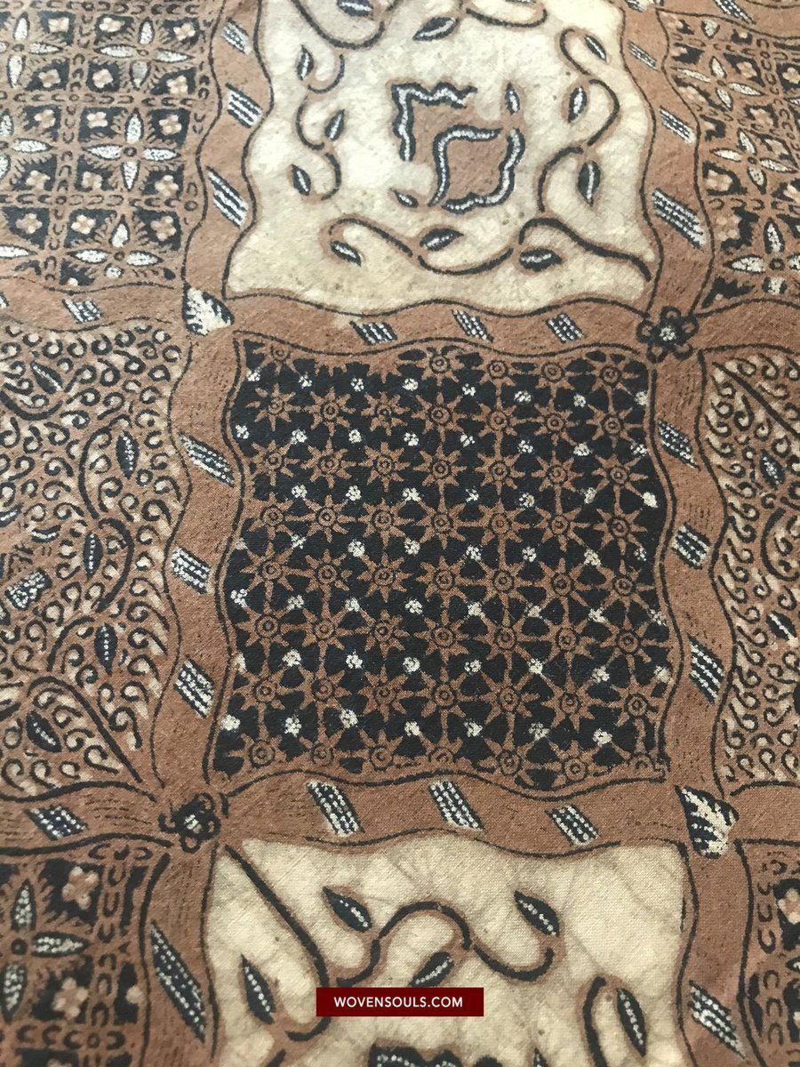 1431 Javanese Batik Kombinasi Shawl Sarong Textile Art - Chap + Tulis-WOVENSOULS-Antique-Vintage-Textiles-Art-Decor