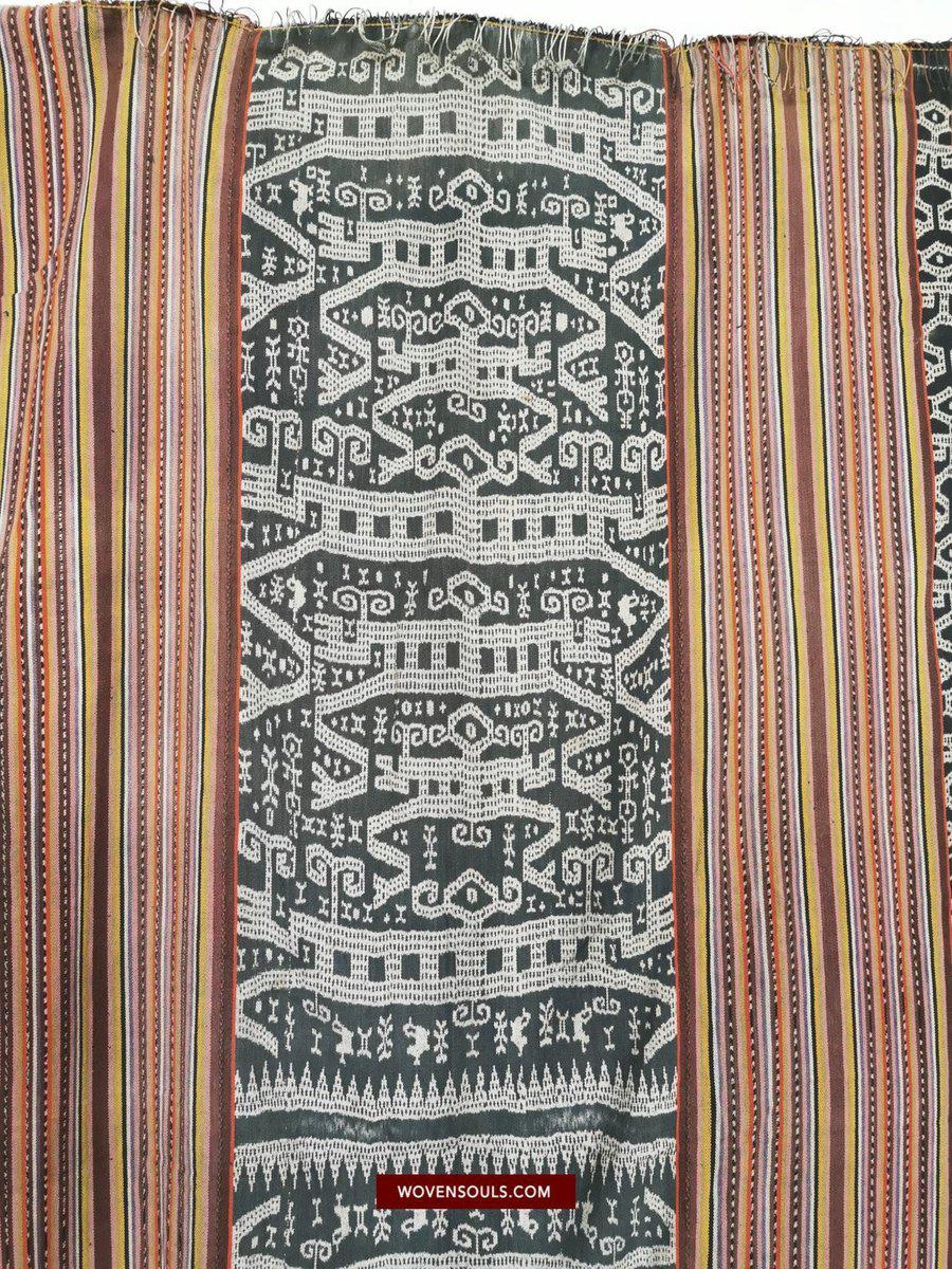 1451 Old Figurative Ikat Timor w Anthropomorphic figures-WOVENSOULS-Antique-Vintage-Textiles-Art-Decor