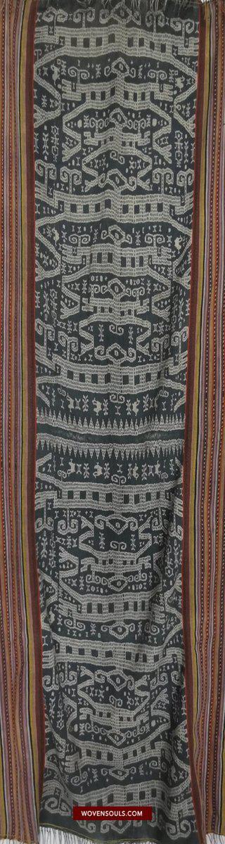 1451 Old Figurative Ikat Timor w Anthropomorphic figures-WOVENSOULS-Antique-Vintage-Textiles-Art-Decor