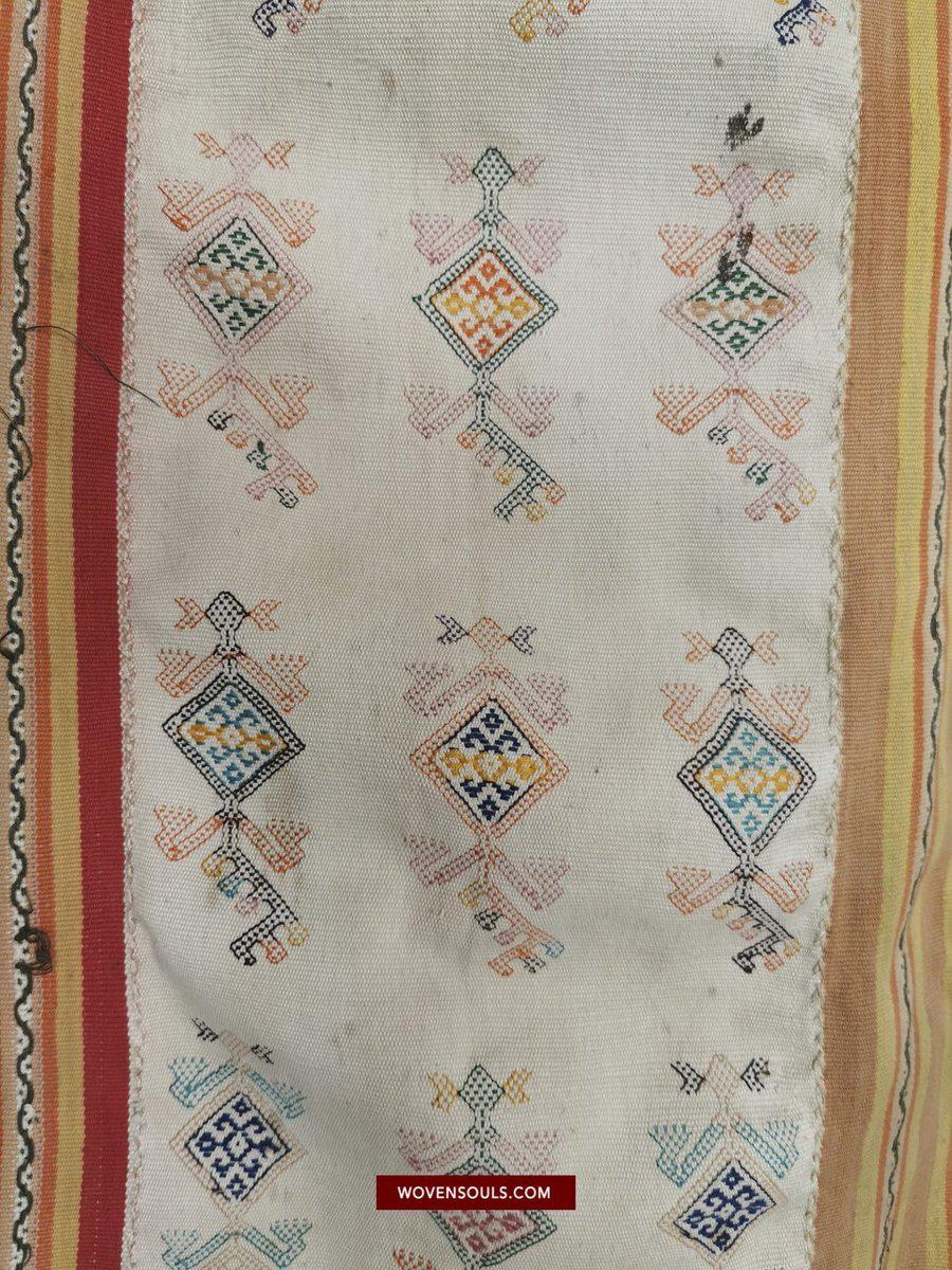 1453 Alter figurativer Ikat Selimut aus Ayotupas Timor mit Eidechsenarten-WOVENSOULS-Antike-Vintage-Textilien-Kunst-Dekor