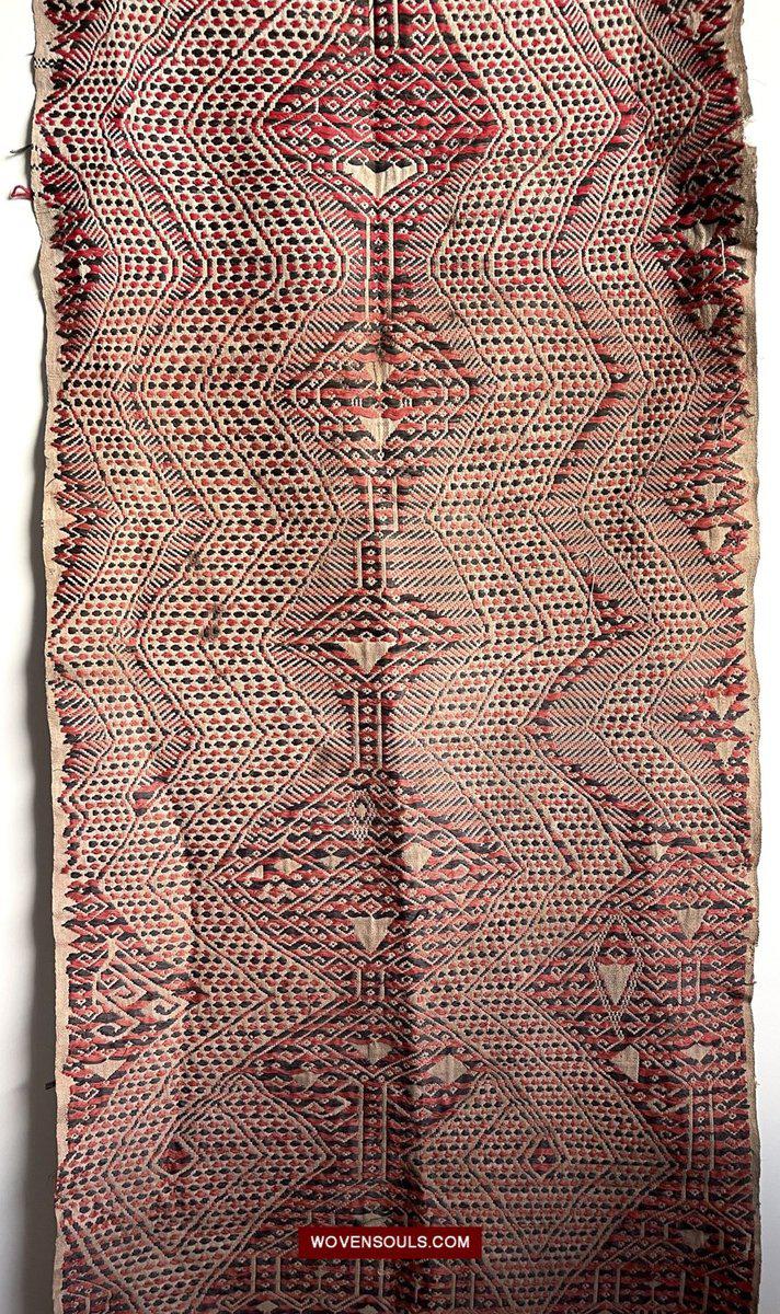 1579 Antique Figurative Pilih Woven Cloth Iban Dayak Textile from Borneo-WOVENSOULS-Antique-Vintage-Textiles-Art-Decor